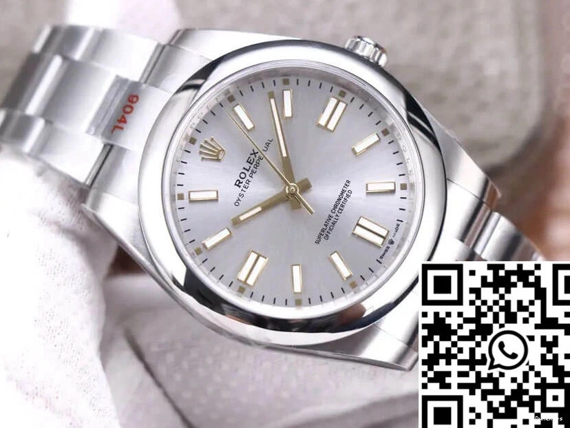 Oyster M124300-0001 EW 41MM Dial Silver Factory Perpetual Rolex 0521